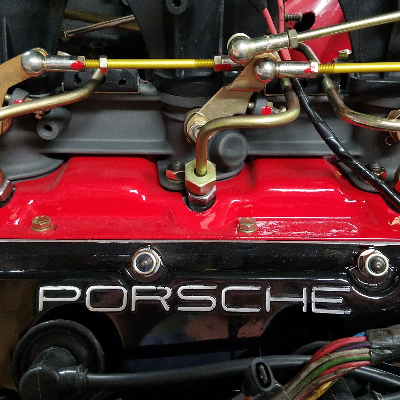 porsche engine side